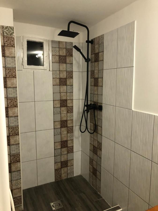 Mormota Vendeghaz Apartment Mezokovesd Ngoại thất bức ảnh