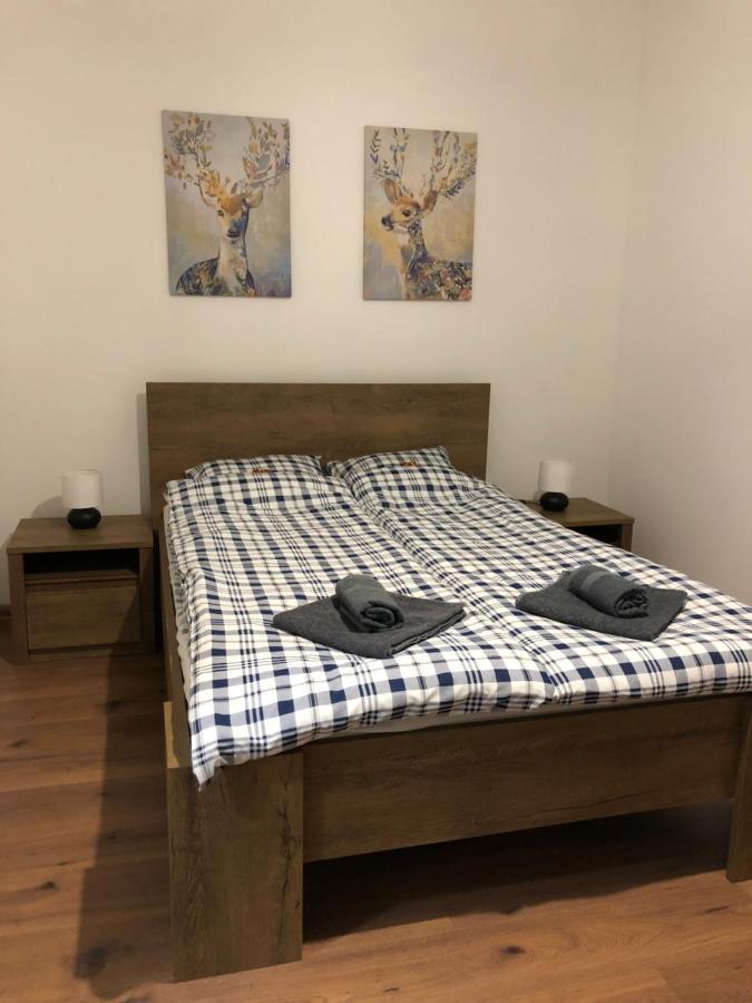 Mormota Vendeghaz Apartment Mezokovesd Ngoại thất bức ảnh