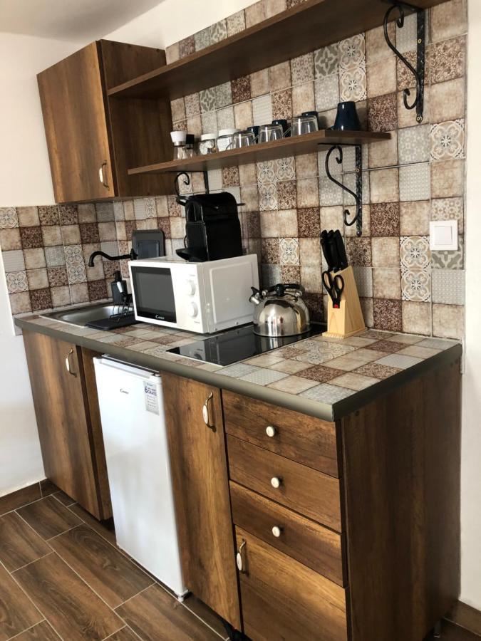 Mormota Vendeghaz Apartment Mezokovesd Ngoại thất bức ảnh